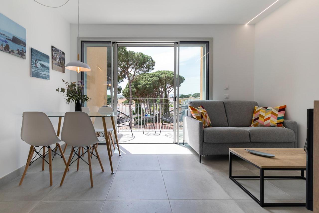 Albana Apartaments Turistics L' Escala Bagian luar foto