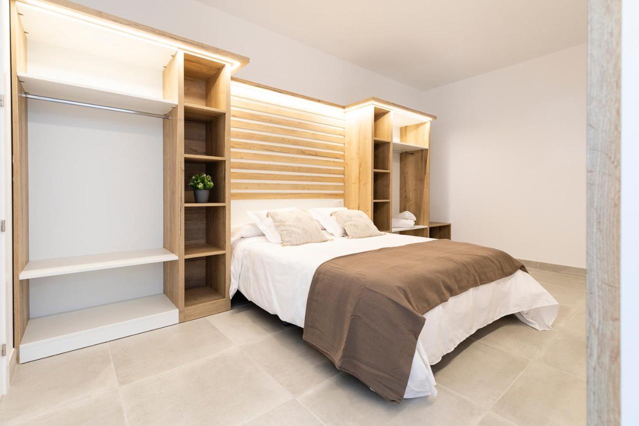 Albana Apartaments Turistics L' Escala Bagian luar foto